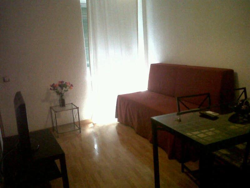 Km1 Amparo Apartments Madrid Room photo